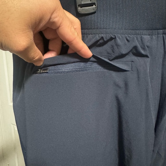 Athleta Black women's Pants - Picture 5 of 8